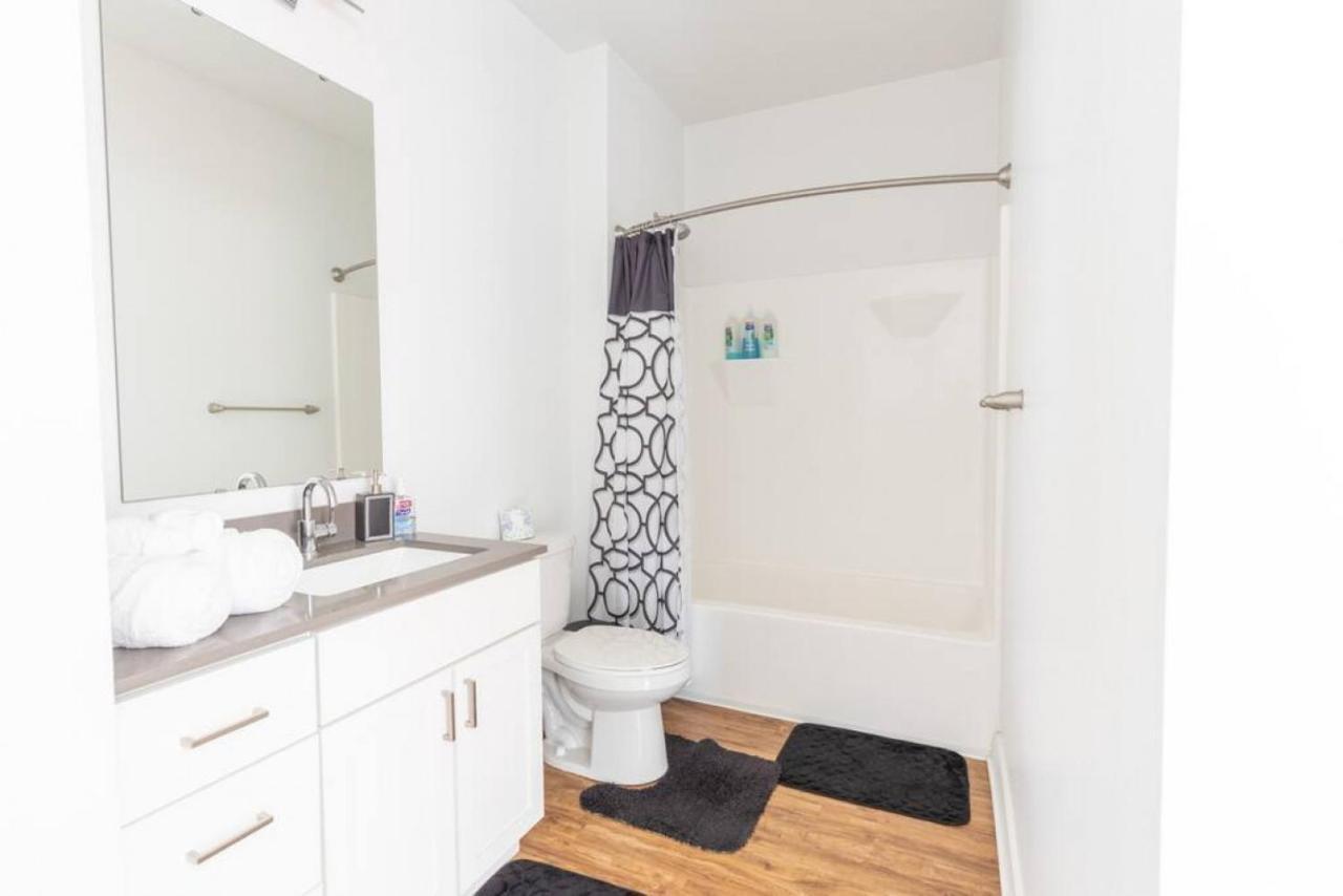 Affordable 1Bd, Comfy Queen Beds, With Gym Ινδιανάπολη Εξωτερικό φωτογραφία